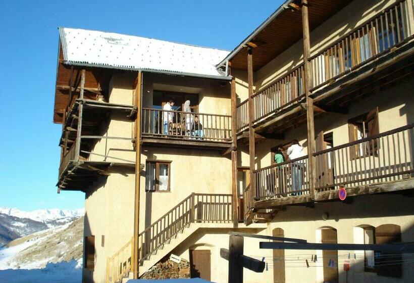 旅馆 Chalet Le Genepy With Amazing Views!