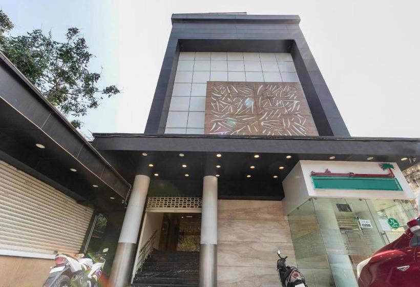 Hotel Collection O 71607 Apple Valley Inn