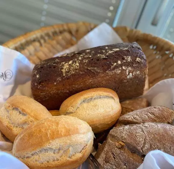 Hotelli Gasthof Zur Brücke