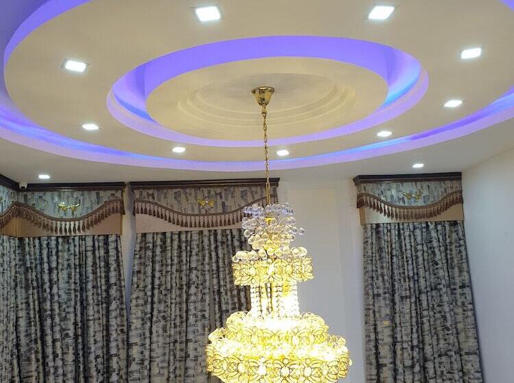 هتل Mexiloyd Luxury Rooms & Suites