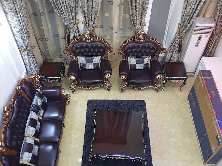 هتل Mexiloyd Luxury Rooms & Suites