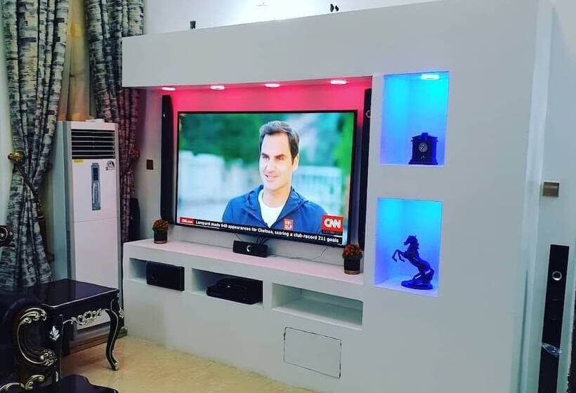 هتل Mexiloyd Luxury Rooms & Suites