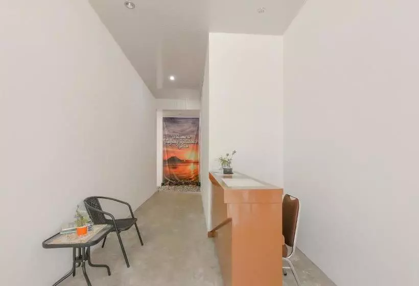 ホテル Oyo 3315 Tanjung Residence Syariah