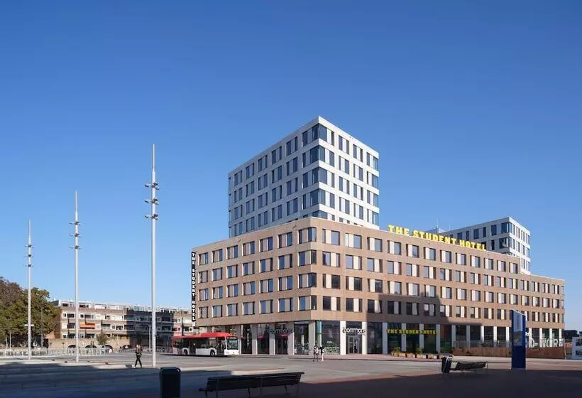 Hotelli The Social Hub Delft