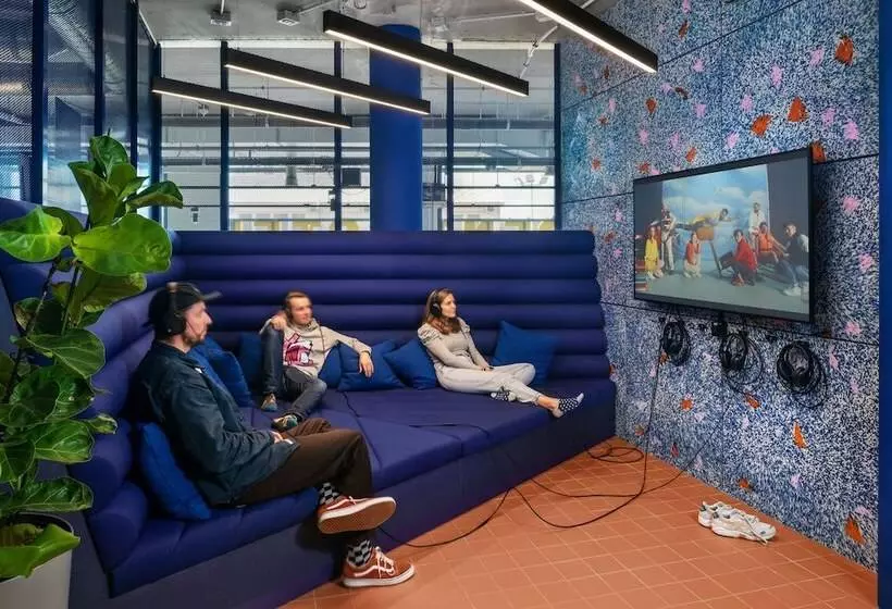 Hotelli The Social Hub Delft