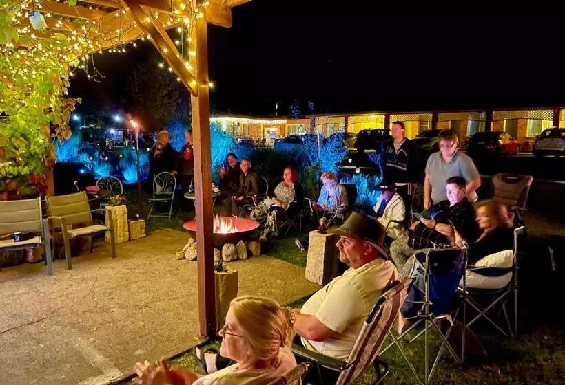 モーテル Quirindi Sunflower Motor Inn