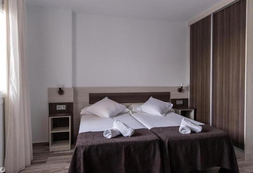 Majatalo Meson Hostal La Cabana