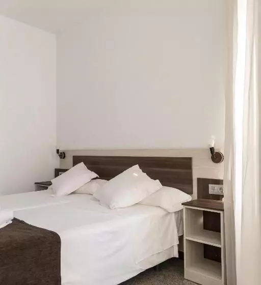 Majatalo Meson Hostal La Cabana