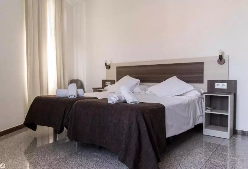 Majatalo Meson Hostal La Cabana