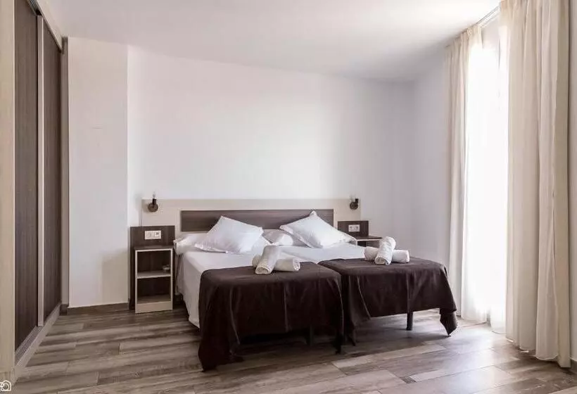 Majatalo Meson Hostal La Cabana