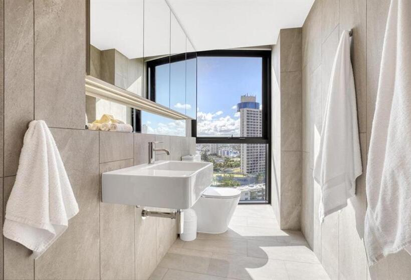 منتجع Vue Broadbeach   Official