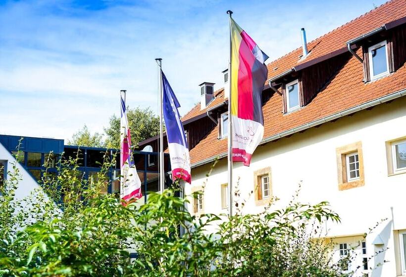Wohlfühlhotel Im Schlosspark Self Checkin
