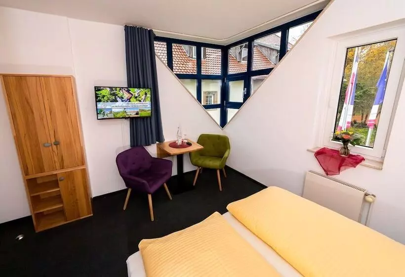 Wohlfühlhotel Im Schlosspark   Self Checkin