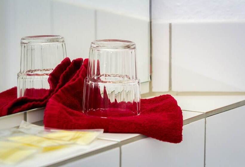 Wohlfühlhotel Im Schlosspark Self Checkin