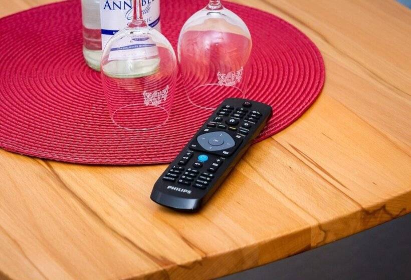 Wohlfühlhotel Im Schlosspark Self Checkin