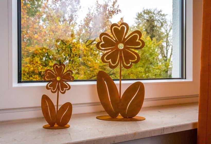 Wohlfühlhotel Im Schlosspark Self Checkin