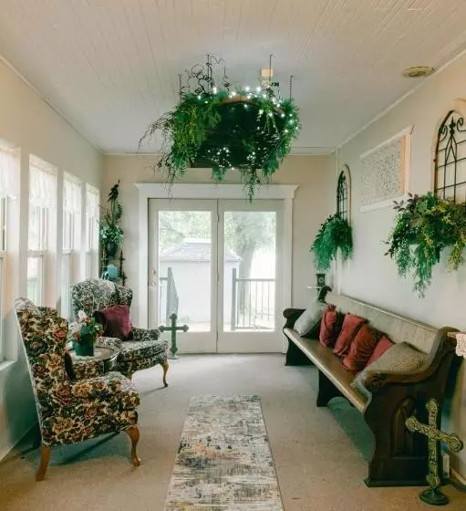 Aamiaismajoitus (B&B) The Wolf Manor