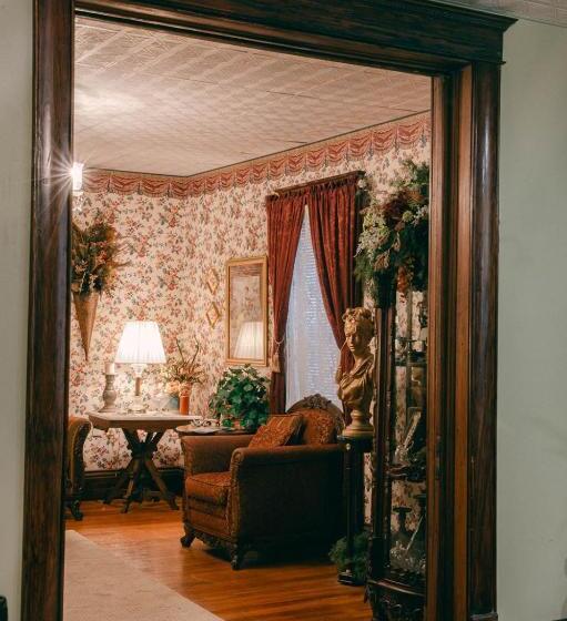 住宿加早餐  The Wolf Manor