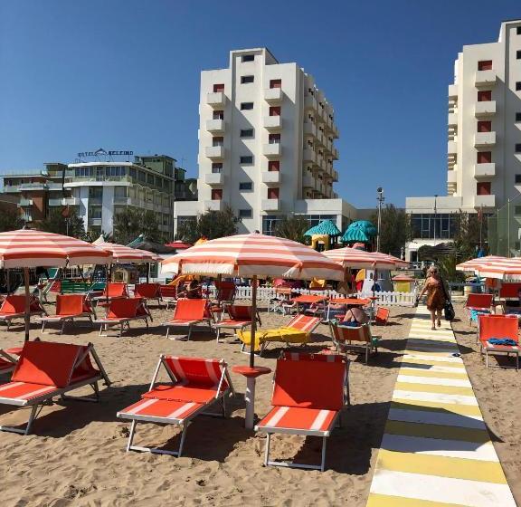 בית מלון כפרי International