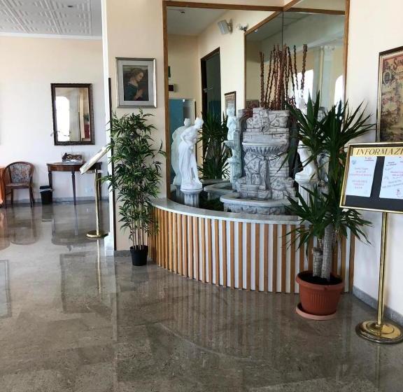 בית מלון כפרי International