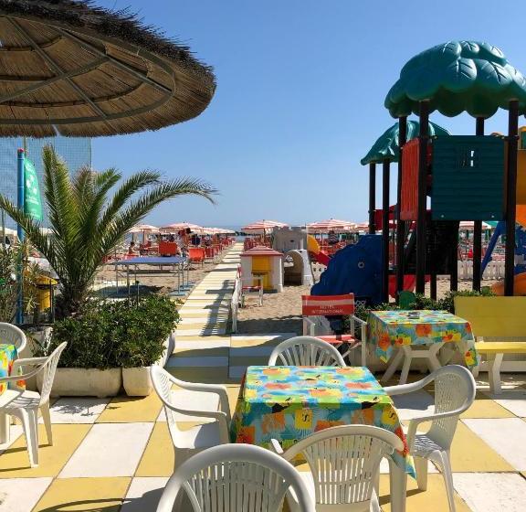 בית מלון כפרי International