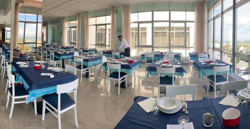 בית מלון כפרי International