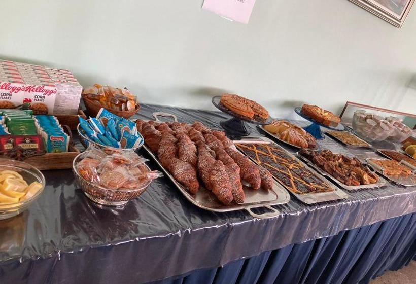 בית מלון כפרי International