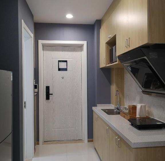 Hui Serviced Apartment