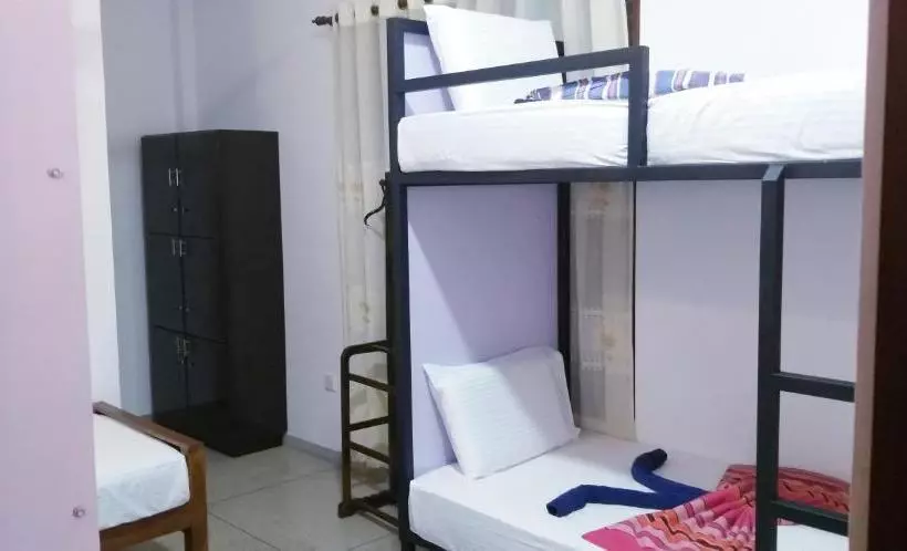 I & I Hostel