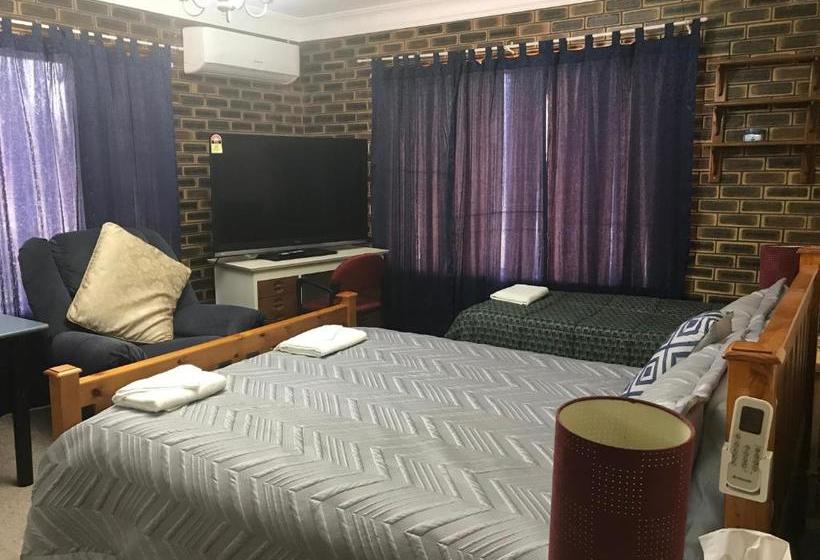 Lorac Bed And Breakfast