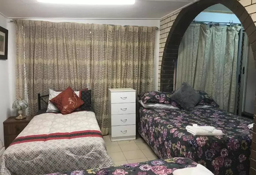 Lorac Bed And Breakfast