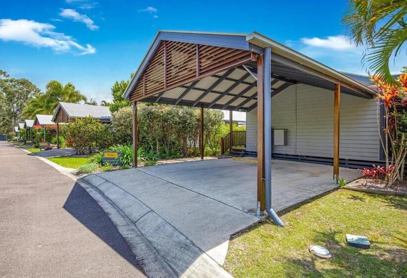 Курорт Tin Can Bay Marina Villas