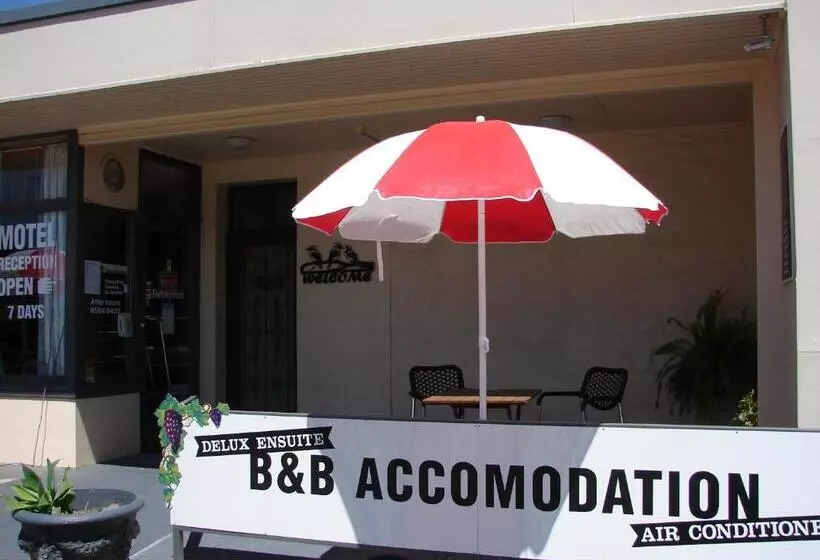 Truro Weighbridge Motel