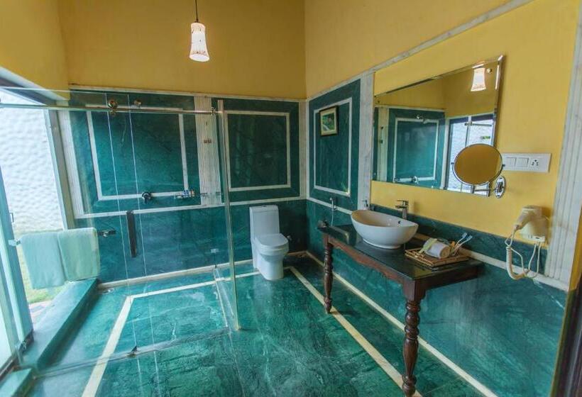 Tuli Veer Bagh Resort