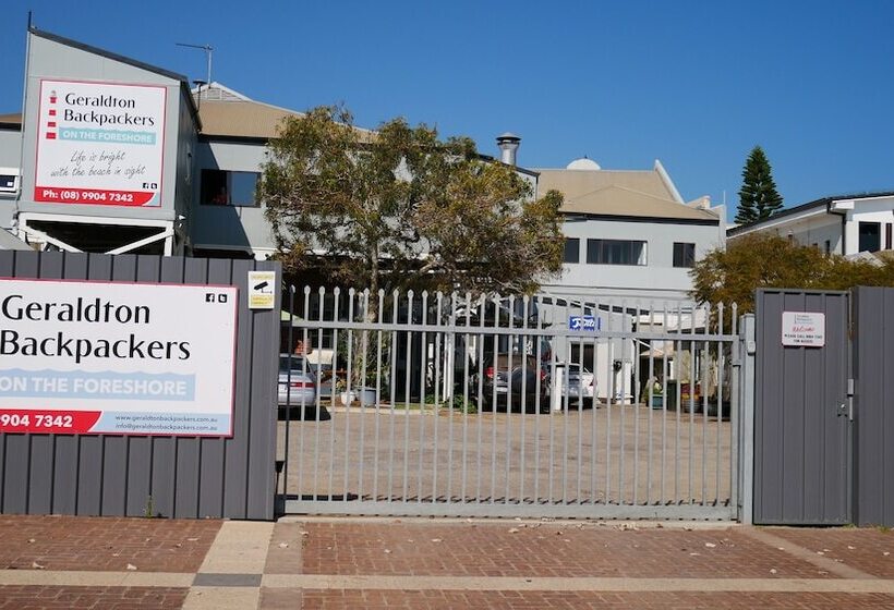 Общежитие Geraldton Backpackers