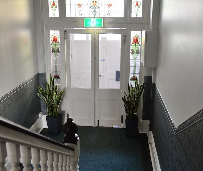 Общежитие Geraldton Backpackers