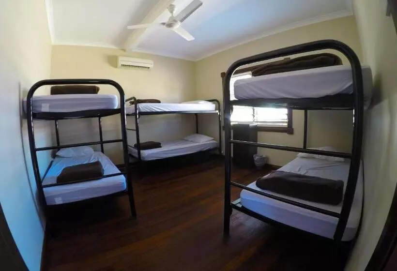 ユースホステル Kimberley Travellers Lodge  Broome Yha