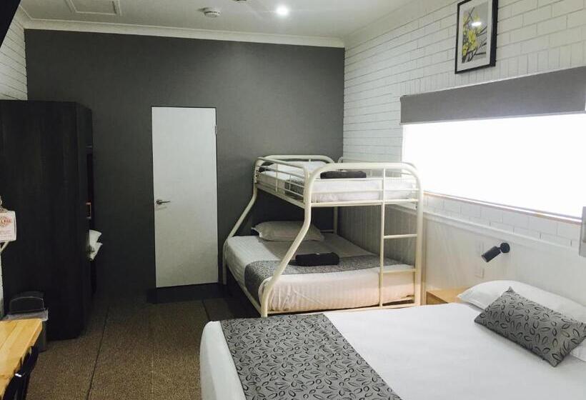 Gin Gin Village Motor Inn Motel Qld