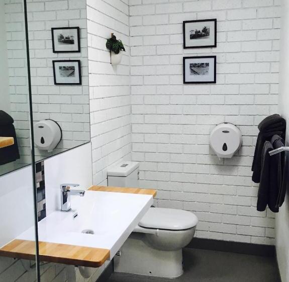 Gin Gin Village Motor Inn Motel Qld