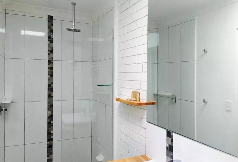 Gin Gin Village Motor Inn Motel Qld