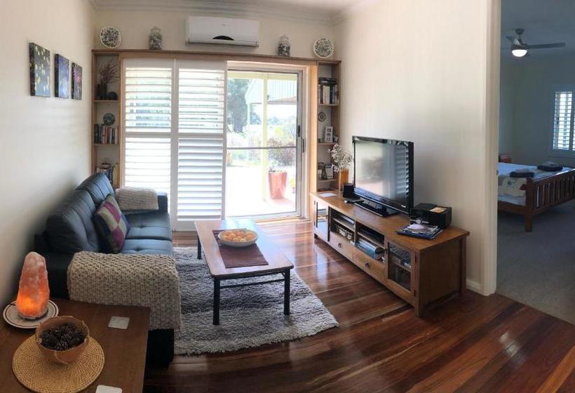 Heathcote Views Bed & Breakfast