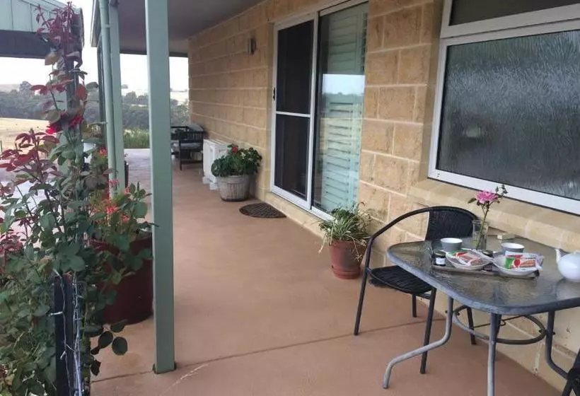 Heathcote Views Bed & Breakfast