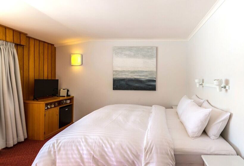 Отель Eiger Chalet