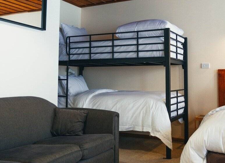 Отель Eiger Chalet