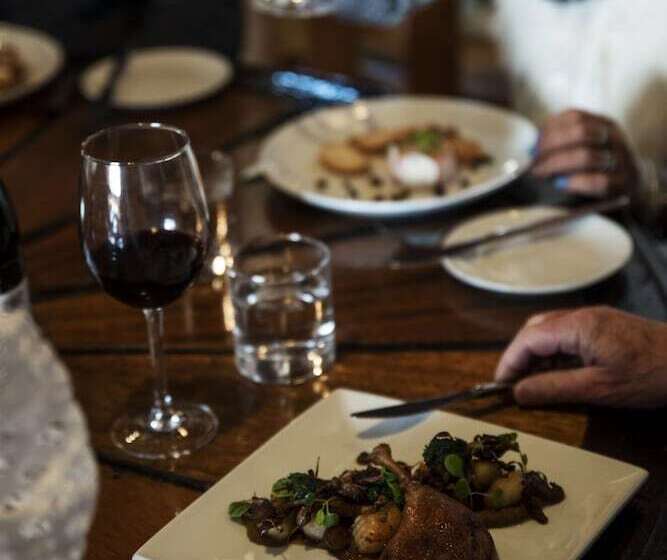 Отель Eiger Chalet