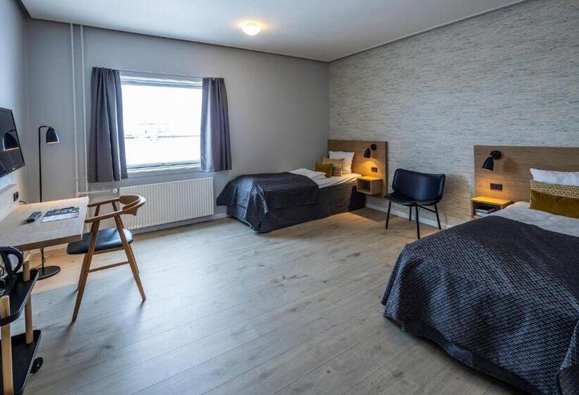 هتل Søma Aasiaat