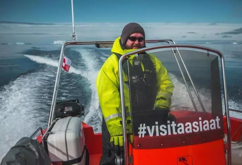 هتل Søma Aasiaat