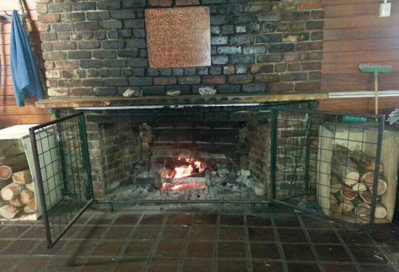 Отель Tullah Tavern