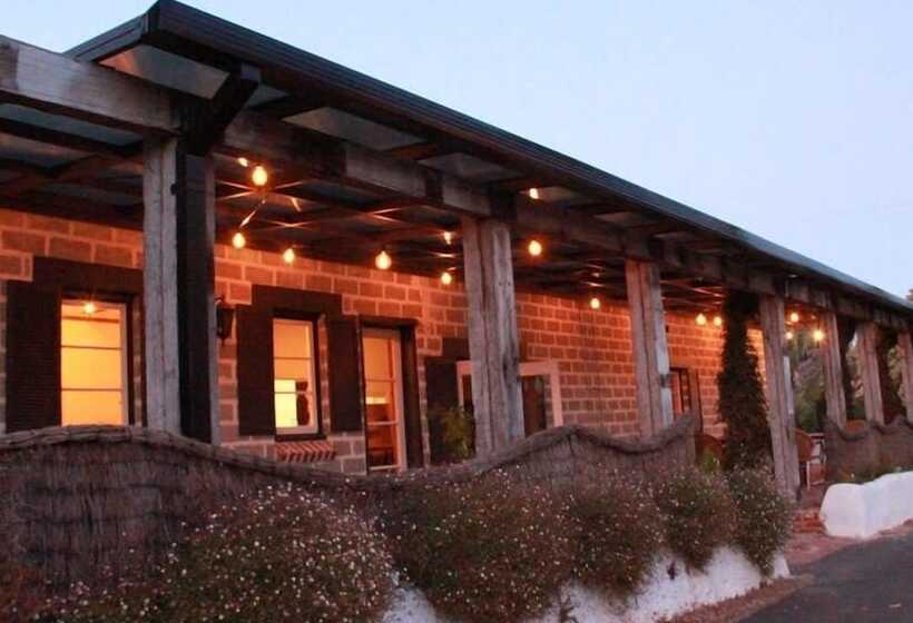 بنسيون Bakehouse 38 Restaurant & Guesthouse