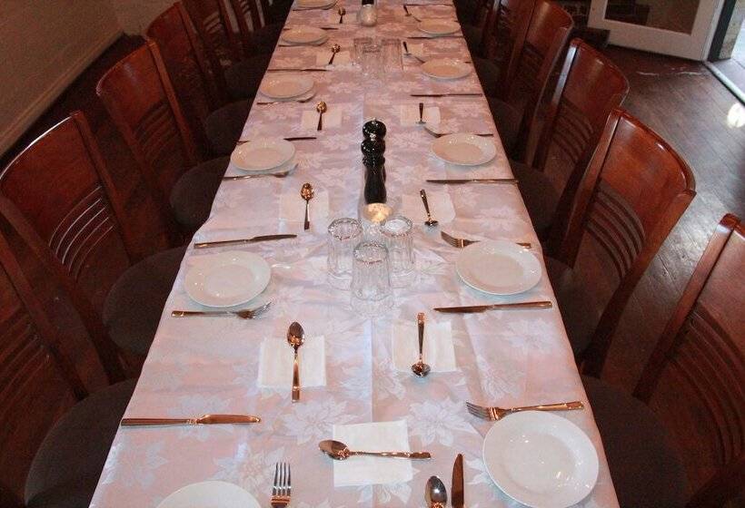 بنسيون Bakehouse 38 Restaurant & Guesthouse